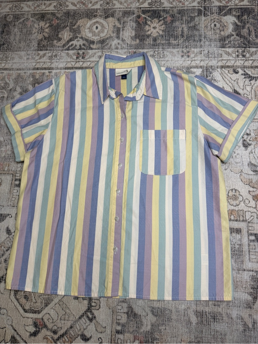 Women’s Short-Sleeve Button-Up Shirt in Pastel Stripes